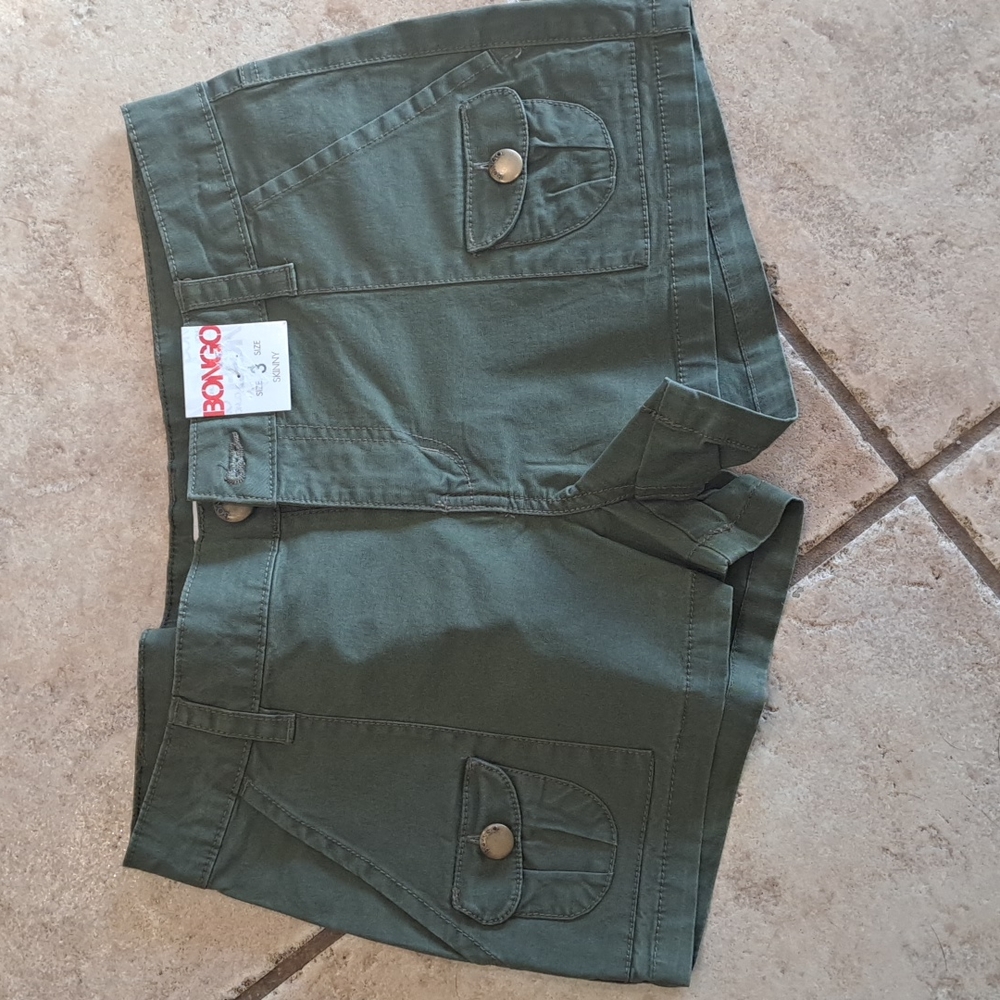 NWT dark olive green shorts size 3 juniors